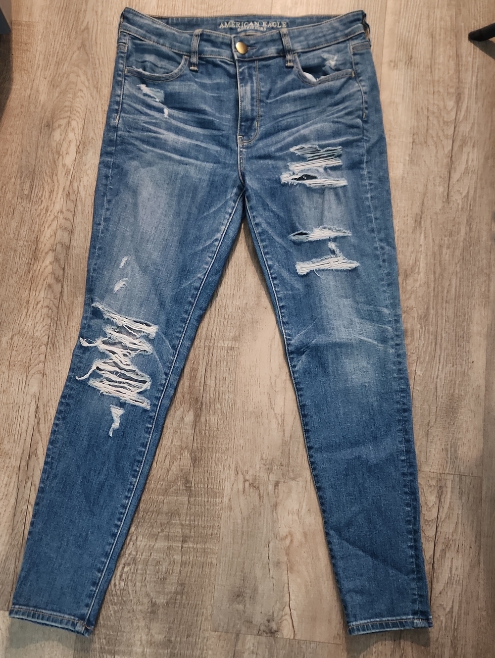 American Eagle Outfitters Women’s Distressed Mid-Blue Ripped Skinny Jeans